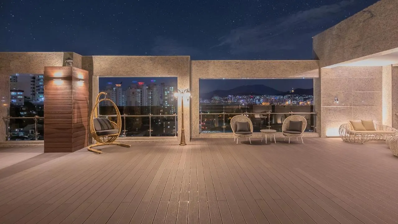 **  영도 그랜드베른 호텔 부산광역시 대한민국