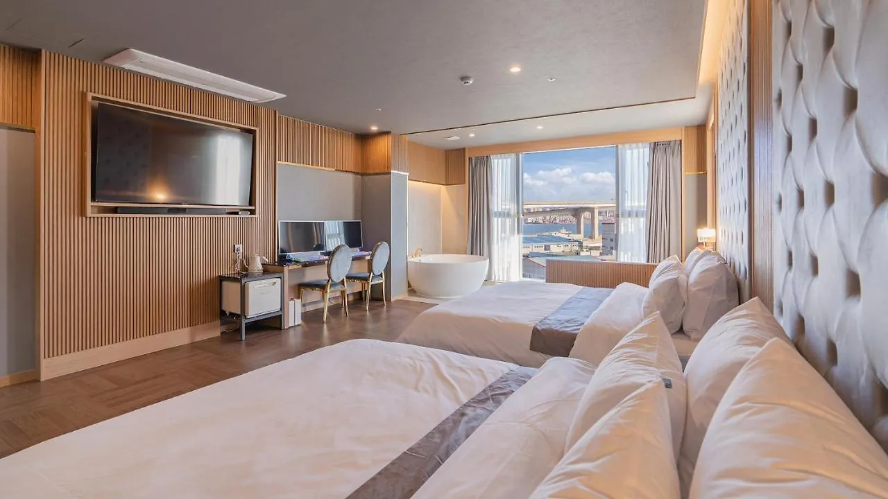 Yeongdo Grandbern Hotel Busan South Korea